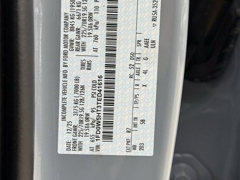 New 2026 Ford F550 4x4 Crew Cab Super Duty image 40