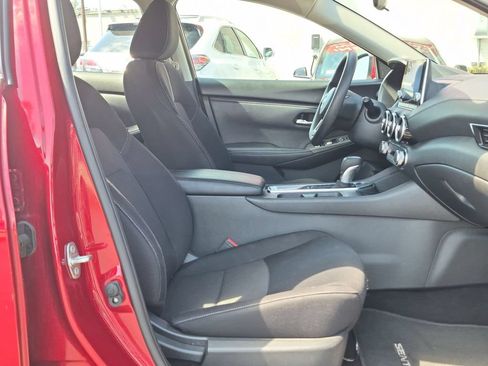 Certified 2024 Nissan Sentra SV FWD image 31