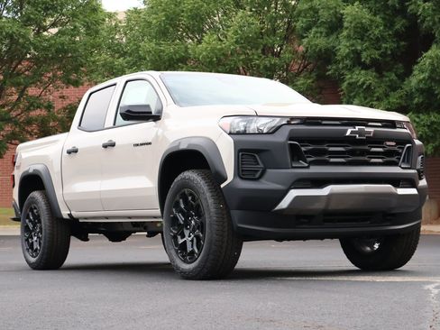 New 2026 Chevrolet Colorado Trail Boss AWD/4WD image 1