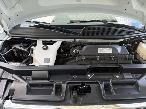 Certified 2025 GMC Savana 2500 w/ Driver Convenience Package RWD image 26
