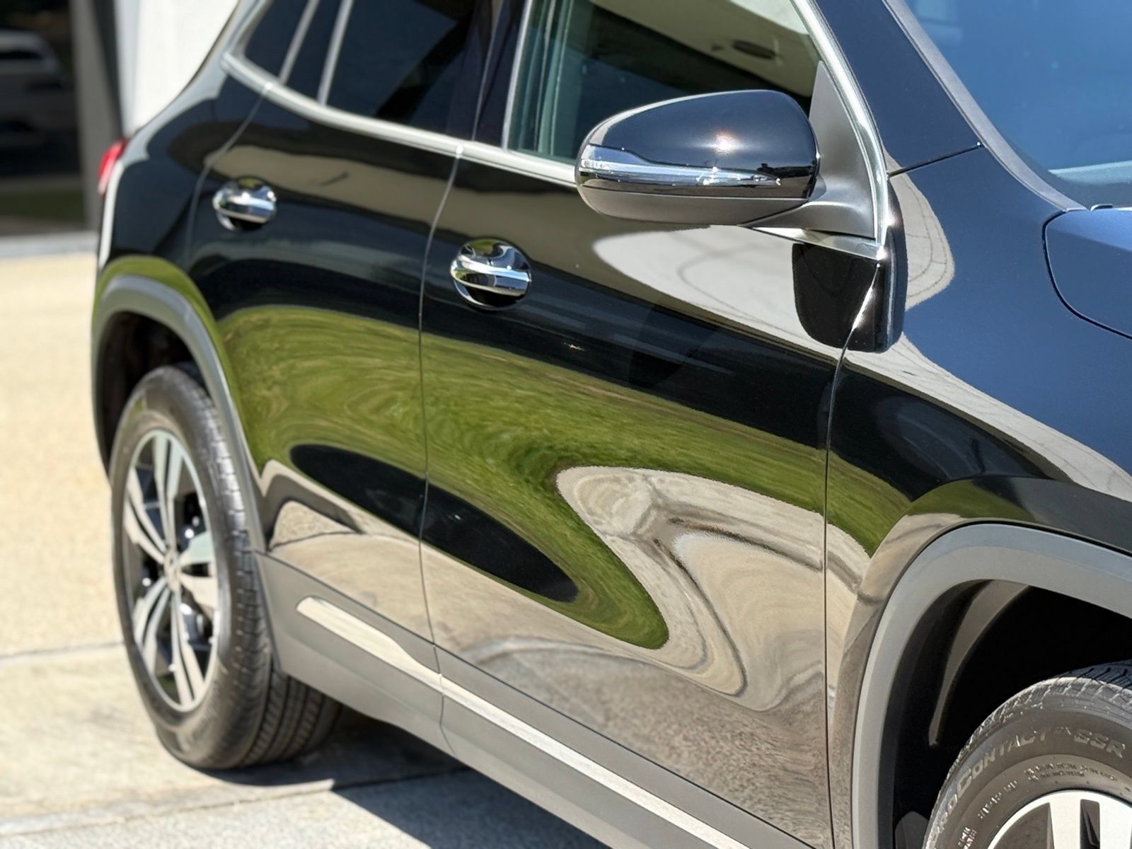 Used 2025 Mercedes-Benz GLA 250 image 9