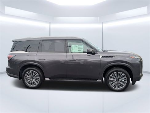 New 2026 INFINITI QX80 Luxe w/ Cargo Package image 2