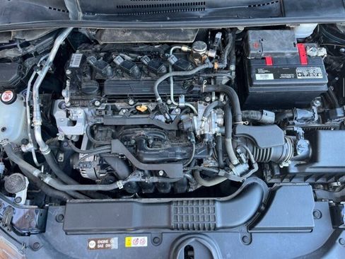 Used 2022 Toyota Corolla SE FWD image 4