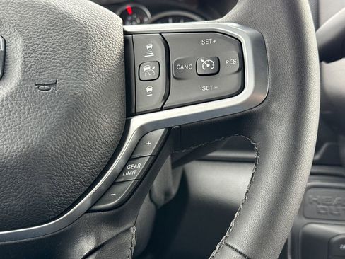 New 2026 RAM 2500 Big Horn AWD/4WD image 27