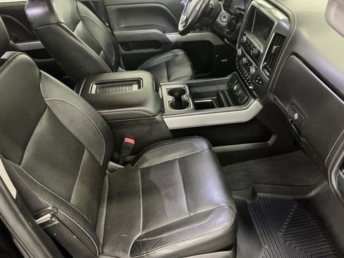 Used 2019 Chevrolet Silverado 2500 LTZ w/ Duramax Plus Package AWD/4WD image 12