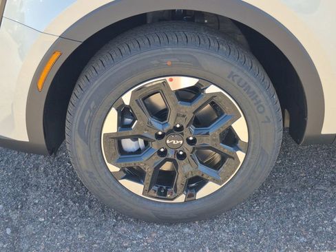 New 2026 Kia Sorento S image 17