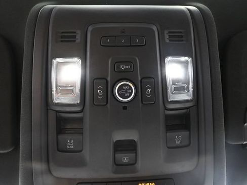 Used 2022 Chevrolet Suburban RST w/ Luxury Package AWD/4WD image 39