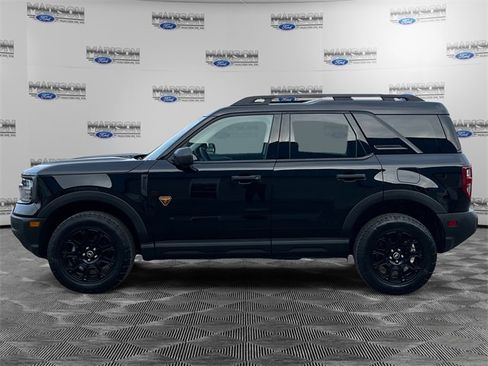 Used 2025 Ford Bronco Sport Badlands image 2