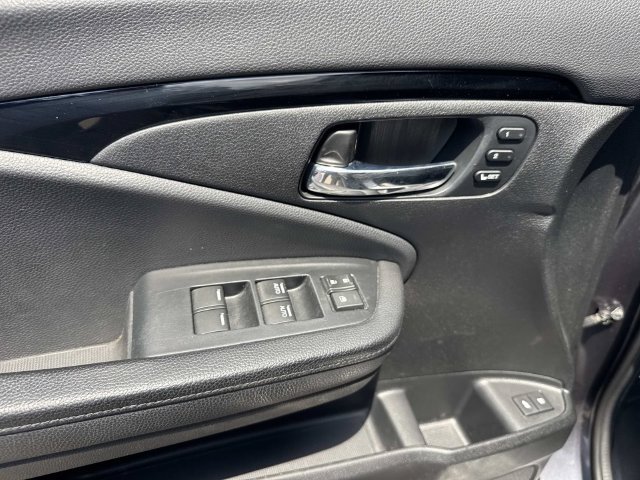 Used 2021 Honda Pilot Elite image 22