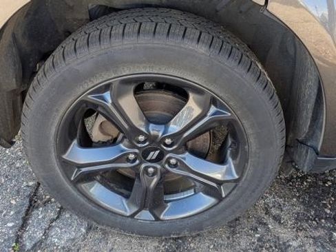 Used 2018 Dodge Journey Crossroad AWD/4WD image 21