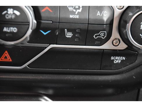 Used 2022 Jeep Wrangler Rubicon image 37