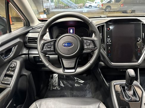 Used 2024 Subaru Crosstrek 2.5i Limited w/ Crosstrek Mirror Package image 16
