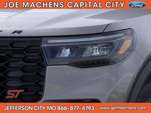 New 2026 Ford Explorer ST image 19