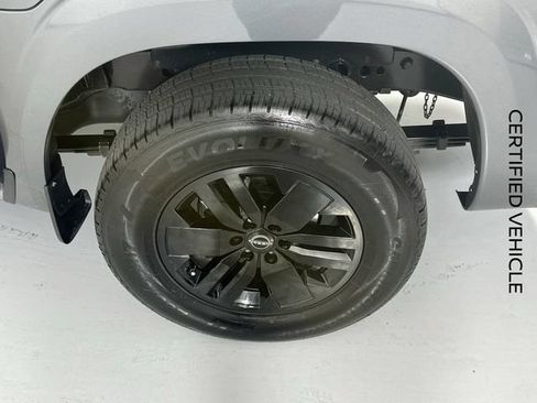 Certified 2025 Nissan Frontier SV RWD image 30