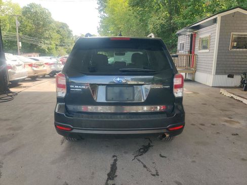 Used 2018 Subaru Forester 2.5i Premium w/ All-Weather Package AWD/4WD image 5
