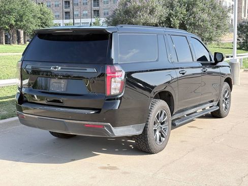 Used 2021 Chevrolet Suburban Z71 AWD/4WD image 4