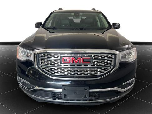 Used 2017 GMC Acadia Denali w/ Technology Package AWD/4WD image 8