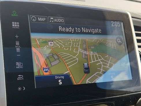 Used 2016 Honda Pilot Touring image 15