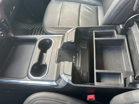 Used 2024 Chevrolet Silverado 2500 LTZ w/ LTZ Plus Package image 31