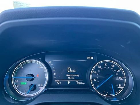 Used 2024 Toyota Venza LE AWD/4WD image 14