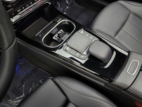 Certified 2022 Mercedes-Benz A 220 image 11