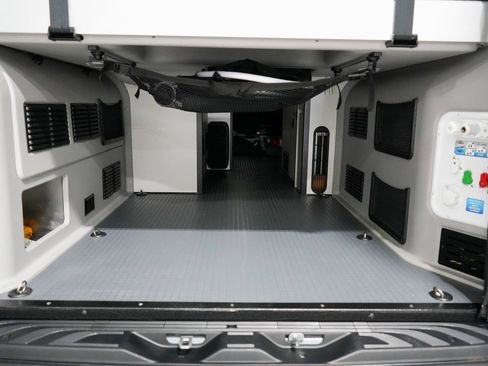 Used 2021 Mercedes-Benz Sprinter 2500 image 59