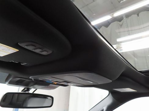 Used 2023 Ford F150 Lariat w/ Equipment Group 502A High image 28