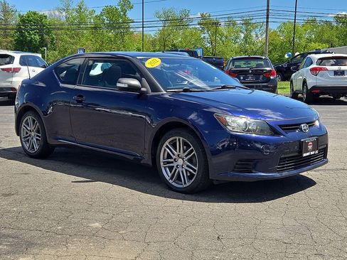 Used 2012 Scion tC FWD image 4