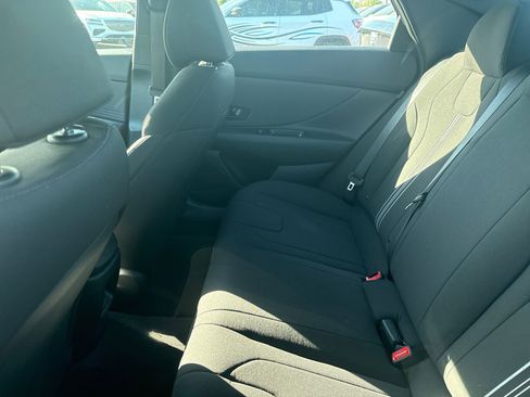 Used 2026 Hyundai Elantra Sport image 10