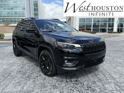 Used 2023 Jeep Cherokee Altitude Lux