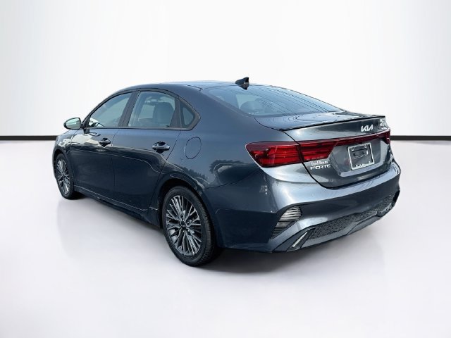 Used 2023 Kia Forte GT-Line w/ GT-Line Technology Package FWD image 5
