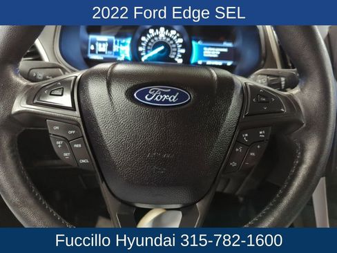 Used 2022 Ford Edge SEL w/ Convenience Package image 18