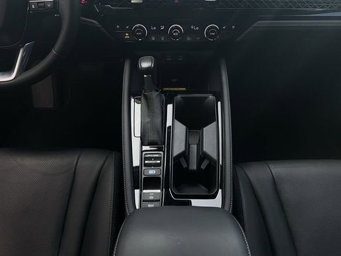 Used 2024 Honda Accord Touring image 14