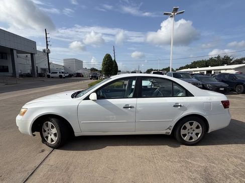 Used 2008 Hyundai Sonata GLS FWD image 8