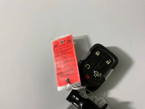 Used 2021 GMC Sierra 1500 AT4 w/ AT4 Premium Package AWD/4WD image 45