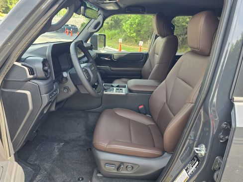 Used 2026 Toyota Land Cruiser AWD/4WD image 12