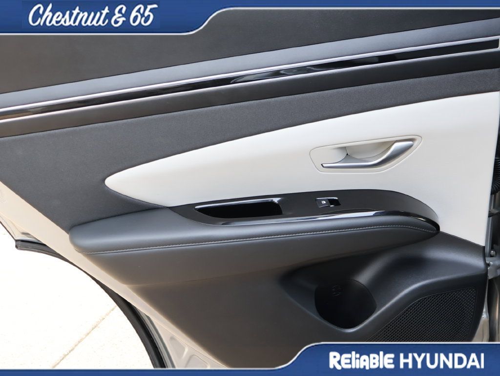 Used 2022 Hyundai Tucson SEL w/ Convenience + Premium Package FWD image 17