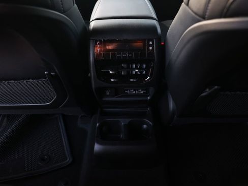 New 2025 Jeep Grand Cherokee L Altitude image 27