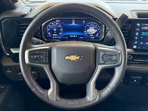 Used 2024 Chevrolet Silverado 3500 LTZ AWD/4WD image 20