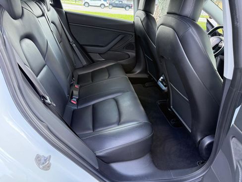 Used 2018 Tesla Model 3 Mid Range RWD image 20