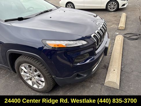 Used 2015 Jeep Cherokee Limited w/ Luxury Group image 11