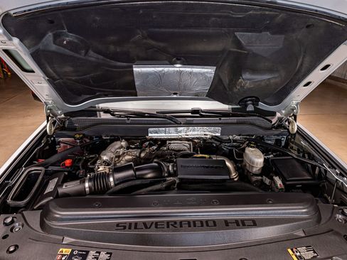 Used 2019 Chevrolet Silverado 2500 LTZ w/ Duramax Plus Package AWD/4WD image 32