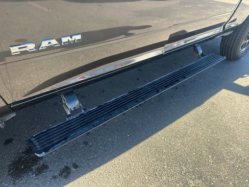Used 2025 RAM 2500 Laramie image 15