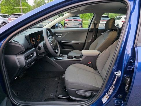New 2025 Kia K4 LXS image 15