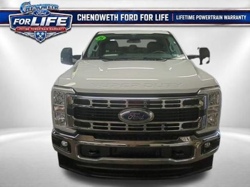 Used 2026 Ford F250 XLT AWD/4WD image 5