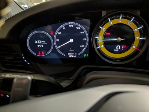 Certified 2022 Porsche 911 Carrera RWD image 34