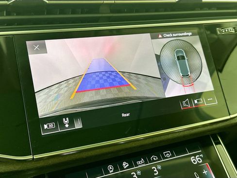 Used 2020 Audi Q7 3.0T Premium Plus image 14