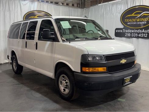 Used 2019 Chevrolet Express 2500 LS image 1