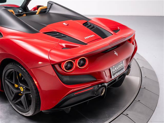 Used 2022 Ferrari F8 Tributo RWD image 48