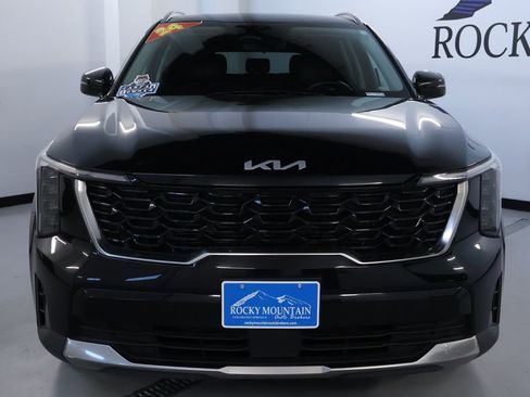 Used 2024 Kia Sorento S AWD/4WD image 2